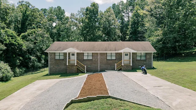 $305,000 | 117 Shadowrock Drive, Tunnel Hill, GA 30755
