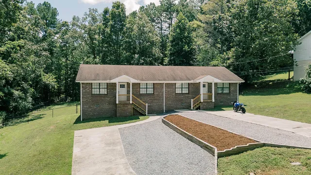 $305,000 | 117 Shadowrock Drive, Tunnel Hill, GA 30755