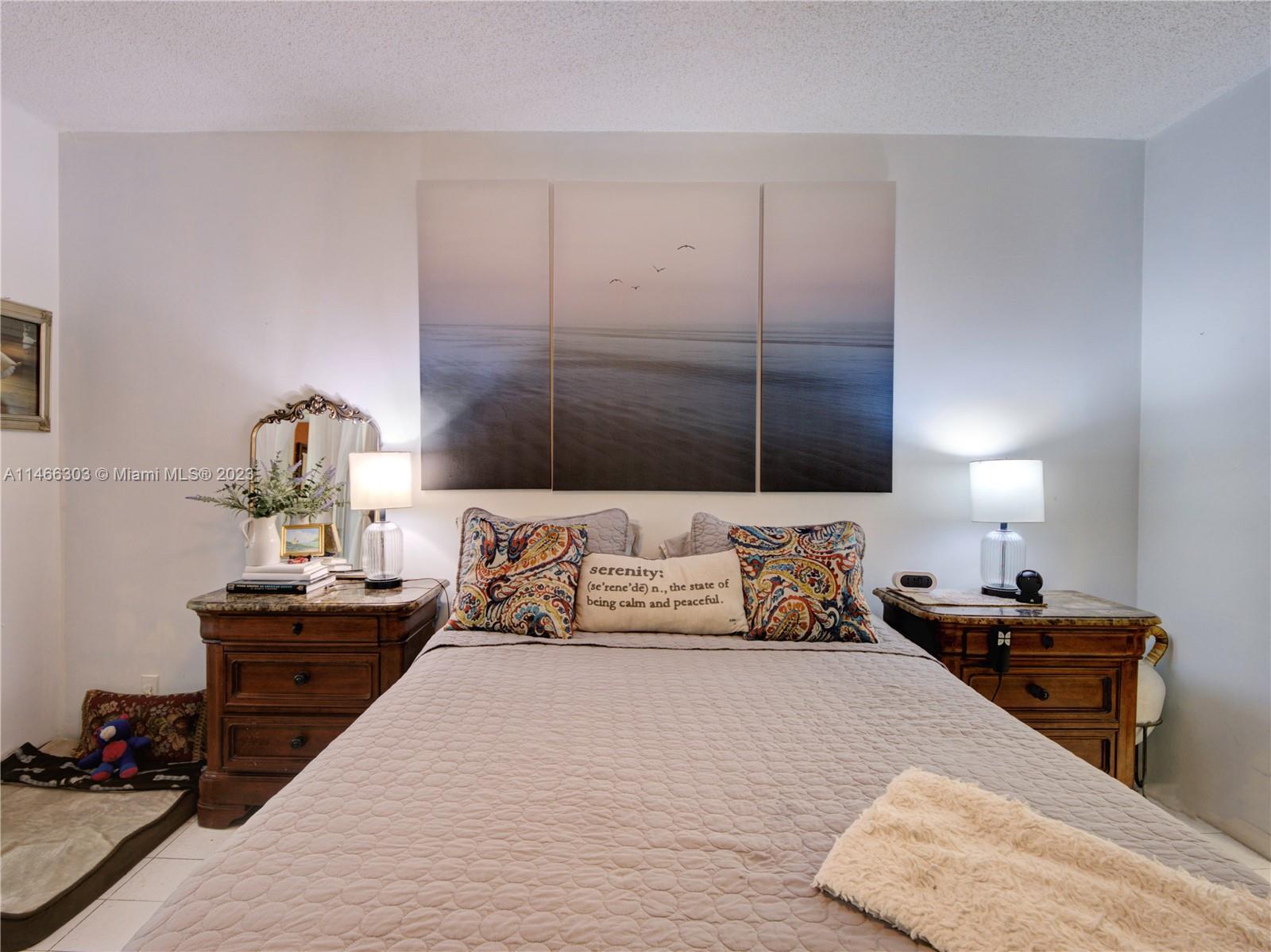 301 Cambridge Road, Unit 305 Hollywood, FL 33024 - Photo 13 of 45 Gallery Image 13