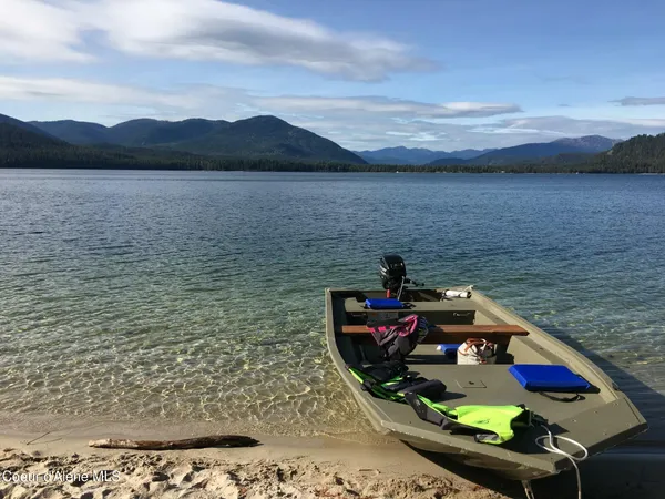 $747,000 | 20-acres Canoe Pt Road, Coolin, ID 83821