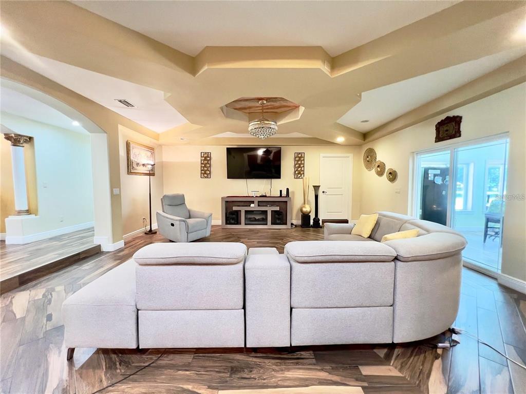 3900 Reaves Road Kissimmee, FL 34746 - Photo 12 of 58