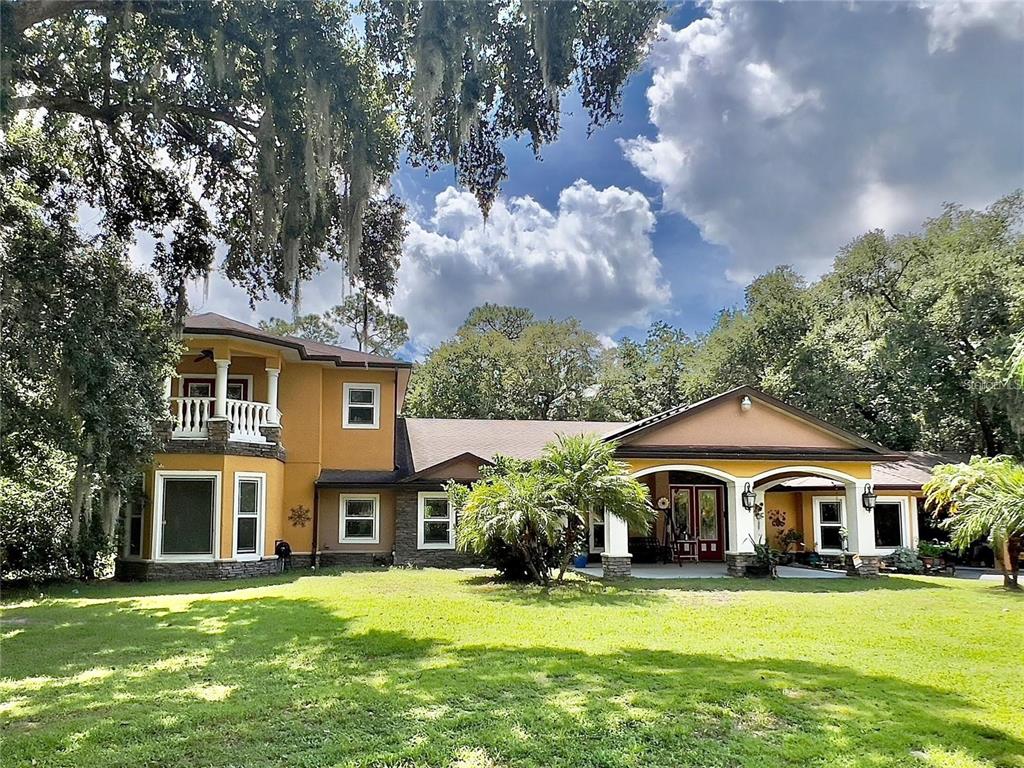 3900 Reaves Road Kissimmee, FL 34746 - Photo 3 of 58