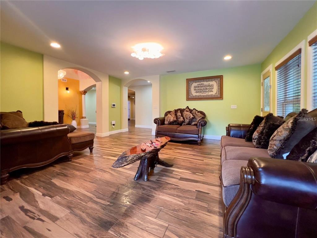 3900 Reaves Road Kissimmee, FL 34746 - Photo 8 of 58