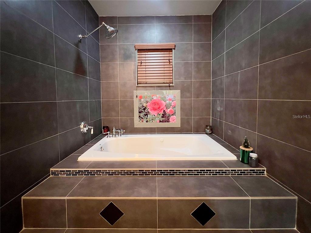 3900 Reaves Road Kissimmee, FL 34746 - Photo 10 of 58