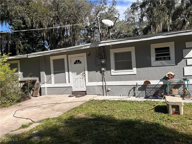 $198,000 | 438 7th Avenue, LaBelle, FL 33935