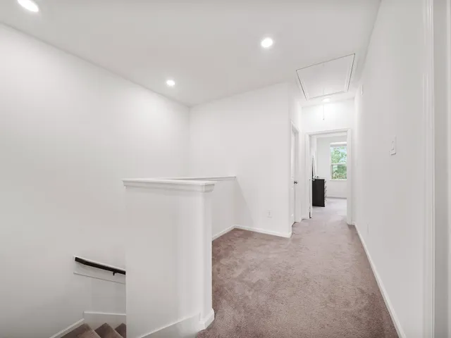 $2,200 | 674 Royal Arch Drive, Conroe, TX 77304