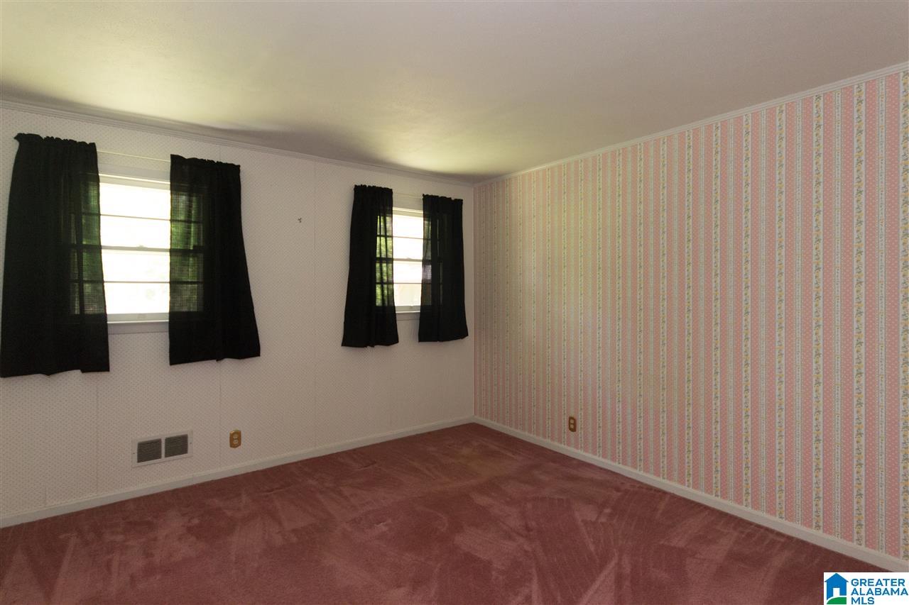 1915 Lynn Road Anniston, AL 36207 - Photo 16 of 45