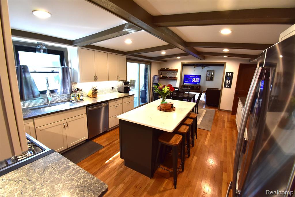 439 Shellbourne Drive Rochester Hills, MI 48309 - Photo 20 of 60
