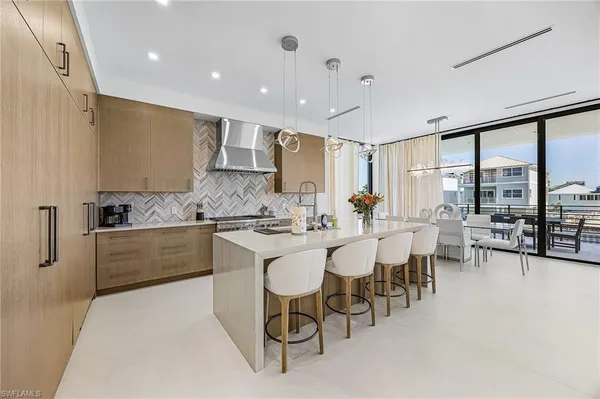 $4,790,000 | 455 Palermo Circle, Fort Myers Beach, FL 33931