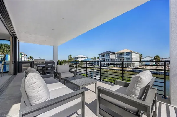 $4,790,000 | 455 Palermo Circle, Fort Myers Beach, FL 33931
