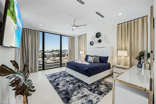 $4,790,000 | 455 Palermo Circle, Fort Myers Beach, FL 33931