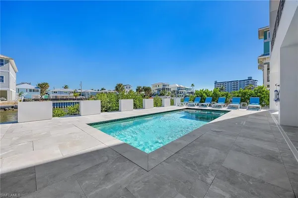 $4,790,000 | 455 Palermo Circle, Fort Myers Beach, FL 33931
