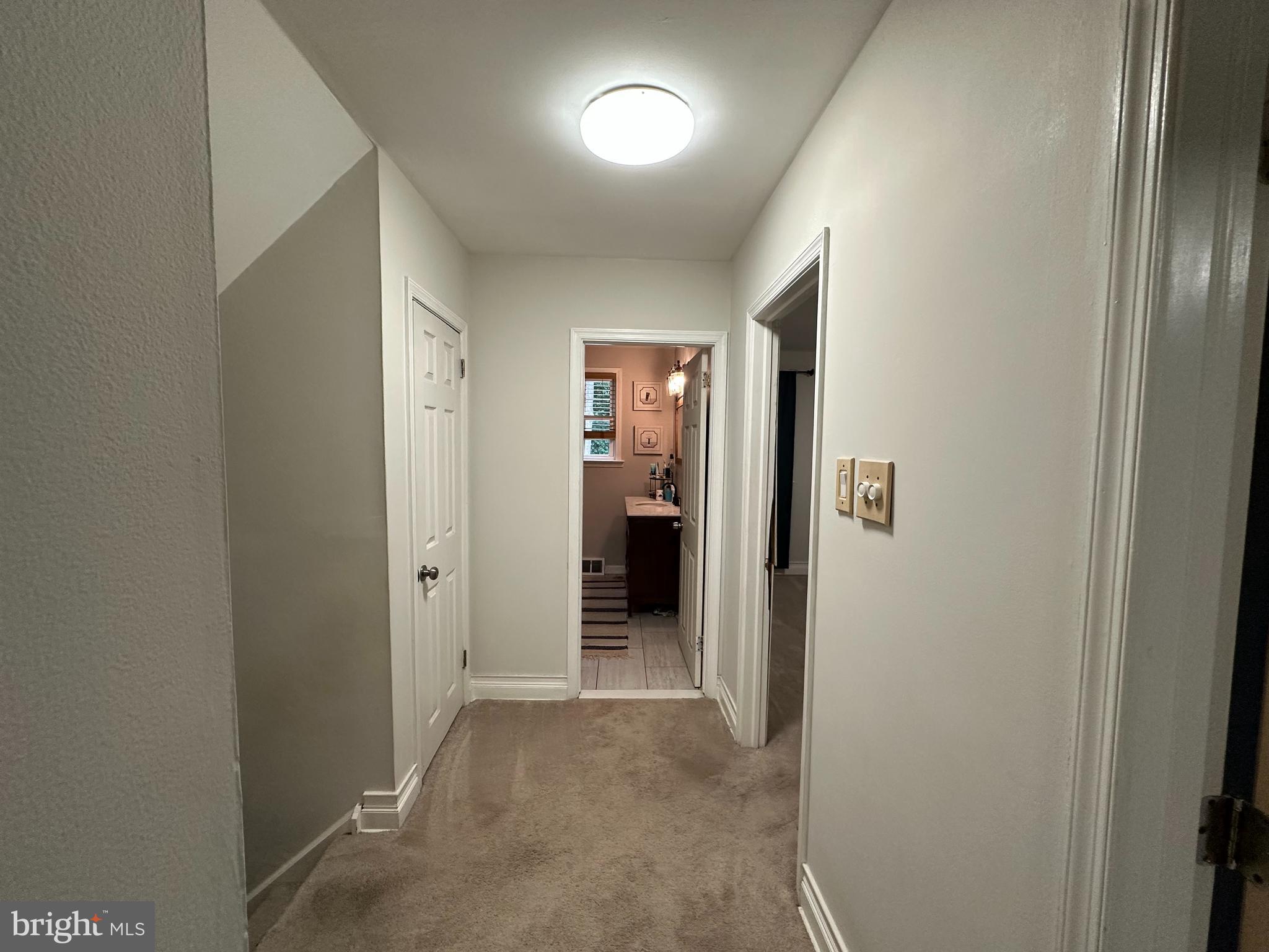 637 Charette Road Philadelphia, PA 19115 - Photo 13 of 21