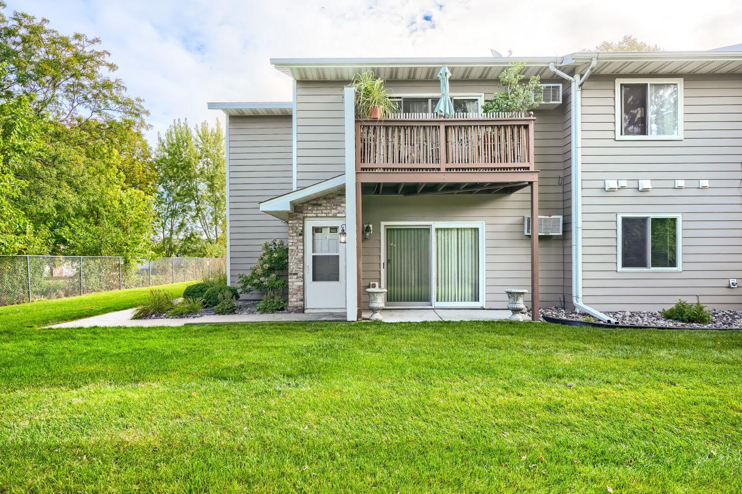 4515 Cinnamon Ridge Trail, Unit A Eagan, MN 55122 - Photo 1 of 28 Gallery Image 1