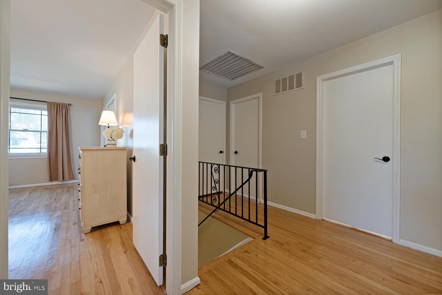 28 Fieldston Road Princeton Junction, NJ 08550 - Photo 19 of 35