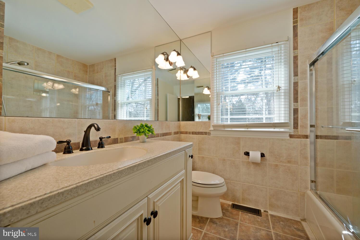 28 Fieldston Road Princeton Junction, NJ 08550 - Photo 29 of 35