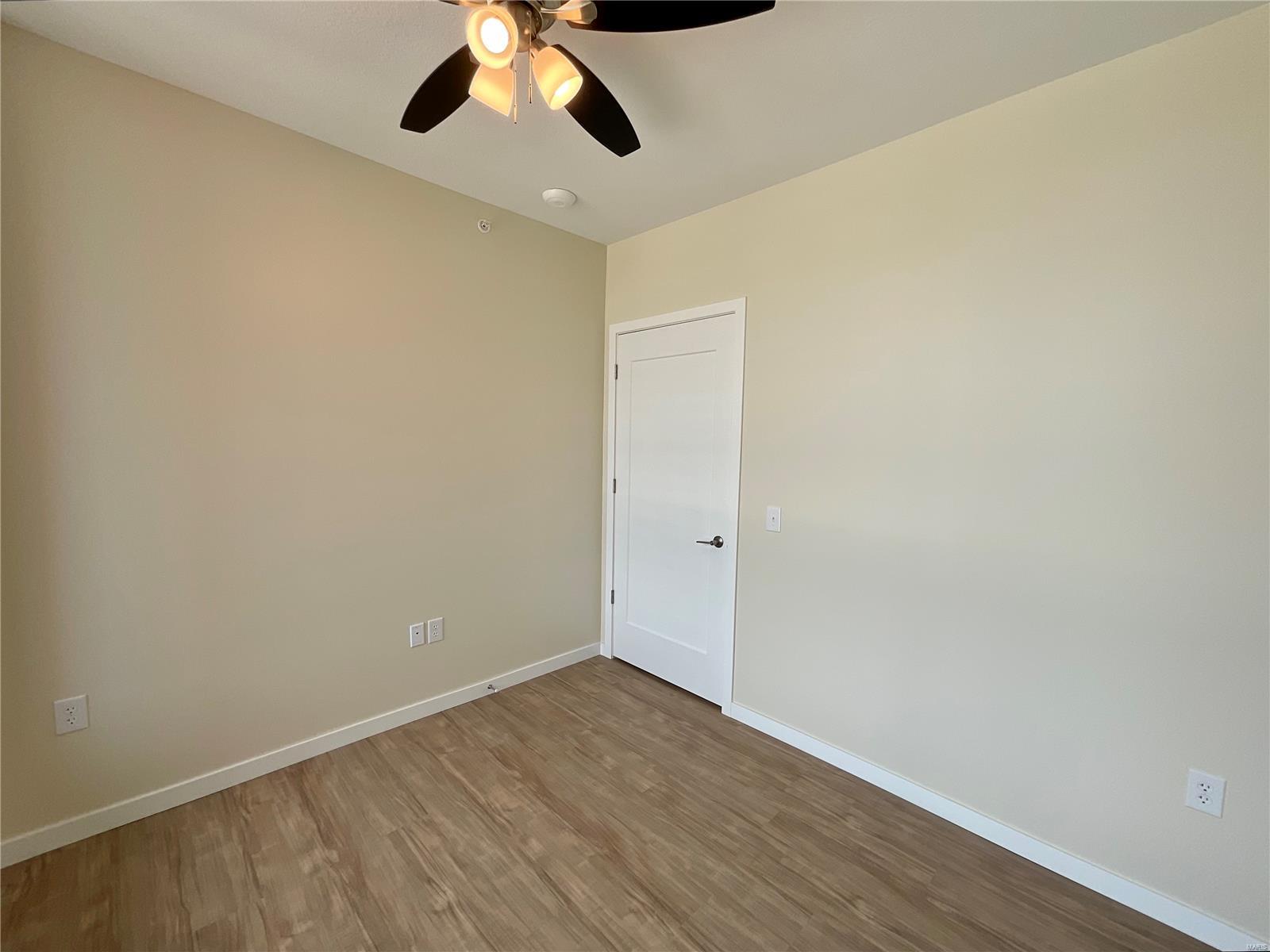 6190 Bennett Drive, Unit 211 Edwardsville, IL 62025 - Photo 12 of 17