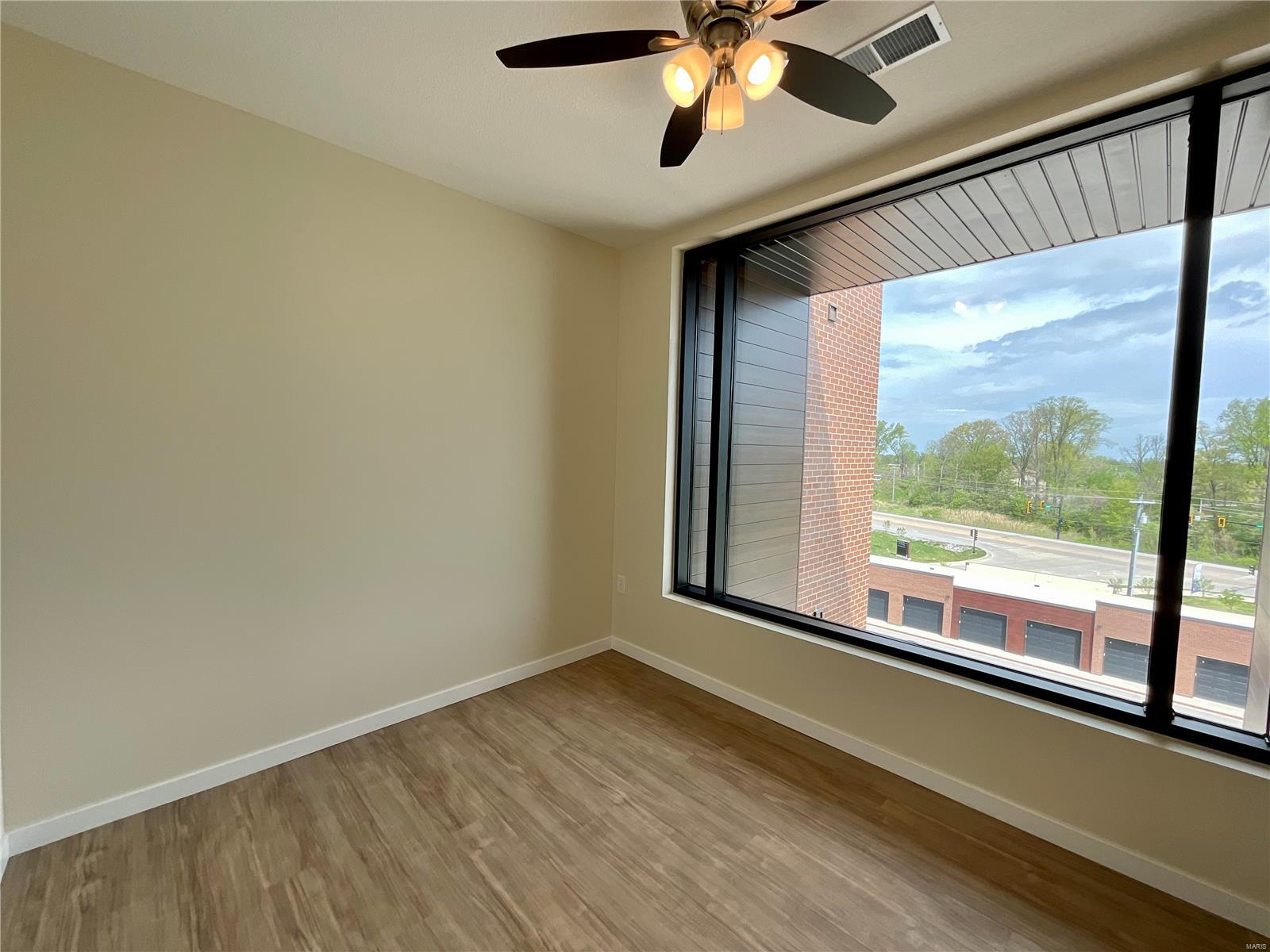 6190 Bennett Drive, Unit 211 Edwardsville, IL 62025 - Photo 13 of 17