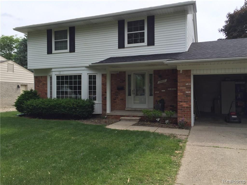 18642 Levan Road Livonia, MI 48152 - Photo 1 of 69 IMG_4189.JPG