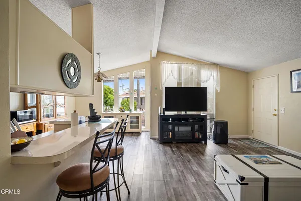 $485,000 | 1215 Anchors Way Drive, Unit 68, Ventura, CA 93001