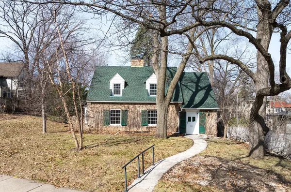 $999,000 | 2740 Thomas Avenue South, Minneapolis, MN 55416