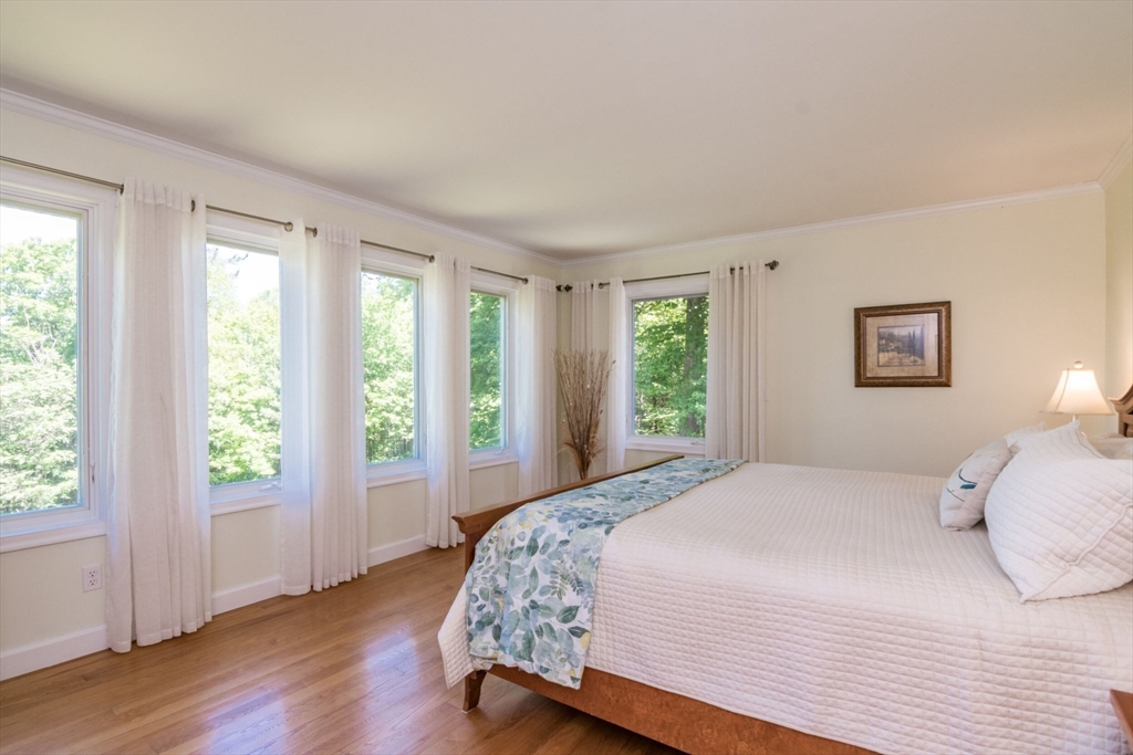 26 Briar Hill Road Williamsburg, MA 01096 - Photo 22 of 41