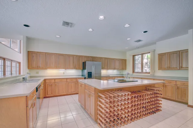 $6,000 | 9033 Winding Woods Drive, Lake Worth, FL 33467