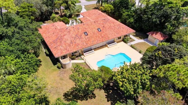 $6,000 | 9033 Winding Woods Drive, Lake Worth, FL 33467