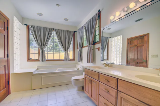 $6,000 | 9033 Winding Woods Drive, Lake Worth, FL 33467