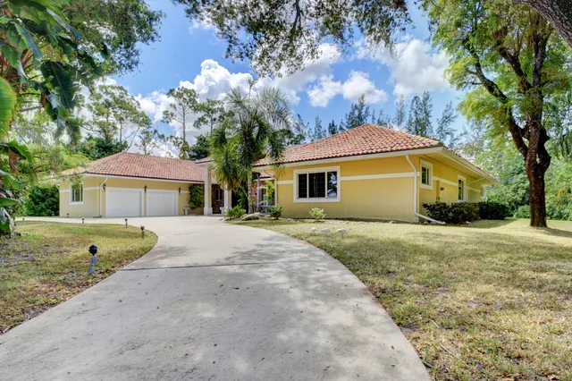 $6,000 | 9033 Winding Woods Drive, Lake Worth, FL 33467