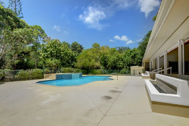 $6,000 | 9033 Winding Woods Drive, Lake Worth, FL 33467