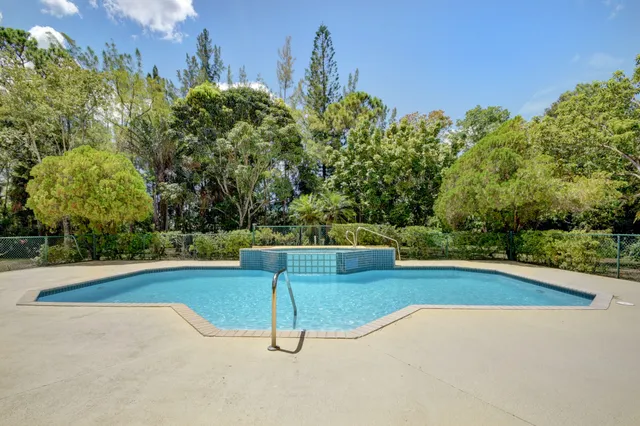 $6,000 | 9033 Winding Woods Drive, Lake Worth, FL 33467