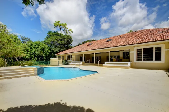 $6,000 | 9033 Winding Woods Drive, Lake Worth, FL 33467