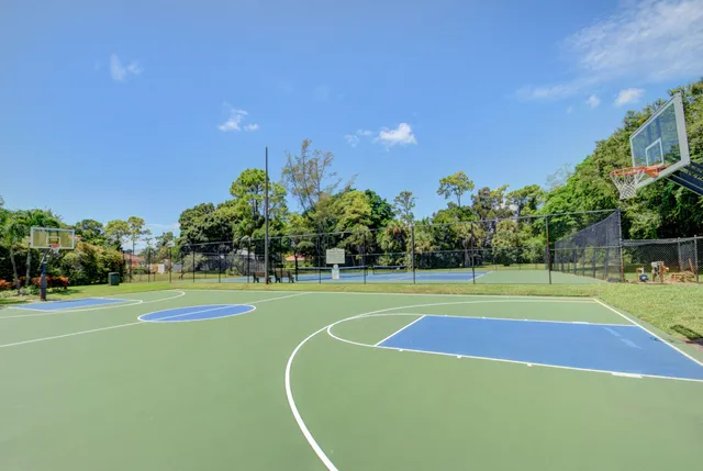 $6,000 | 9033 Winding Woods Drive, Lake Worth, FL 33467