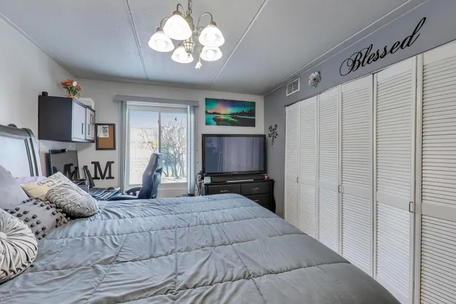 $175,000 | 841 North York Street, Unit 109, Elmhurst, IL 60126