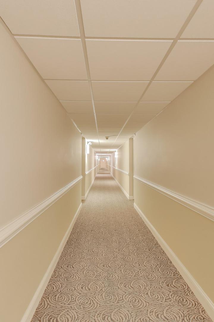 841 North York Street, Unit 109 Elmhurst, IL 60126 - Photo 23 of 34 a view of a room with window