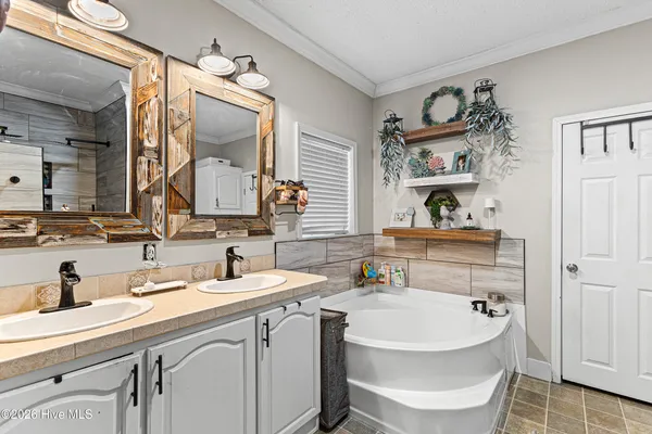 $460,000 | 158 Willow Street, Hubert, NC 28539