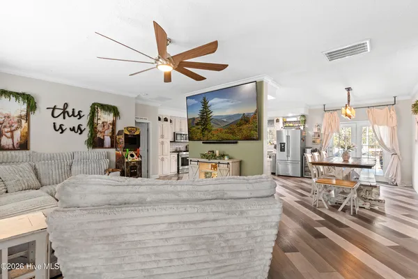 $460,000 | 158 Willow Street, Hubert, NC 28539