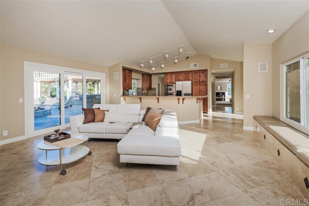 1946 Avocado Ranch Road El Cajon, CA 92019 - Photo 13 of 25