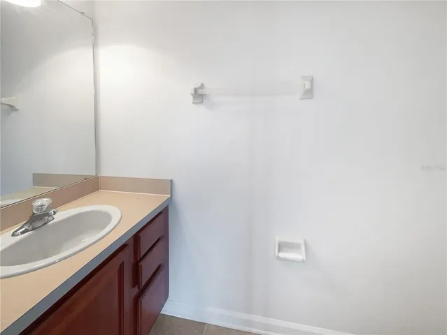 $448,000 | 2046 Heartland Circle, Valrico, FL 33594