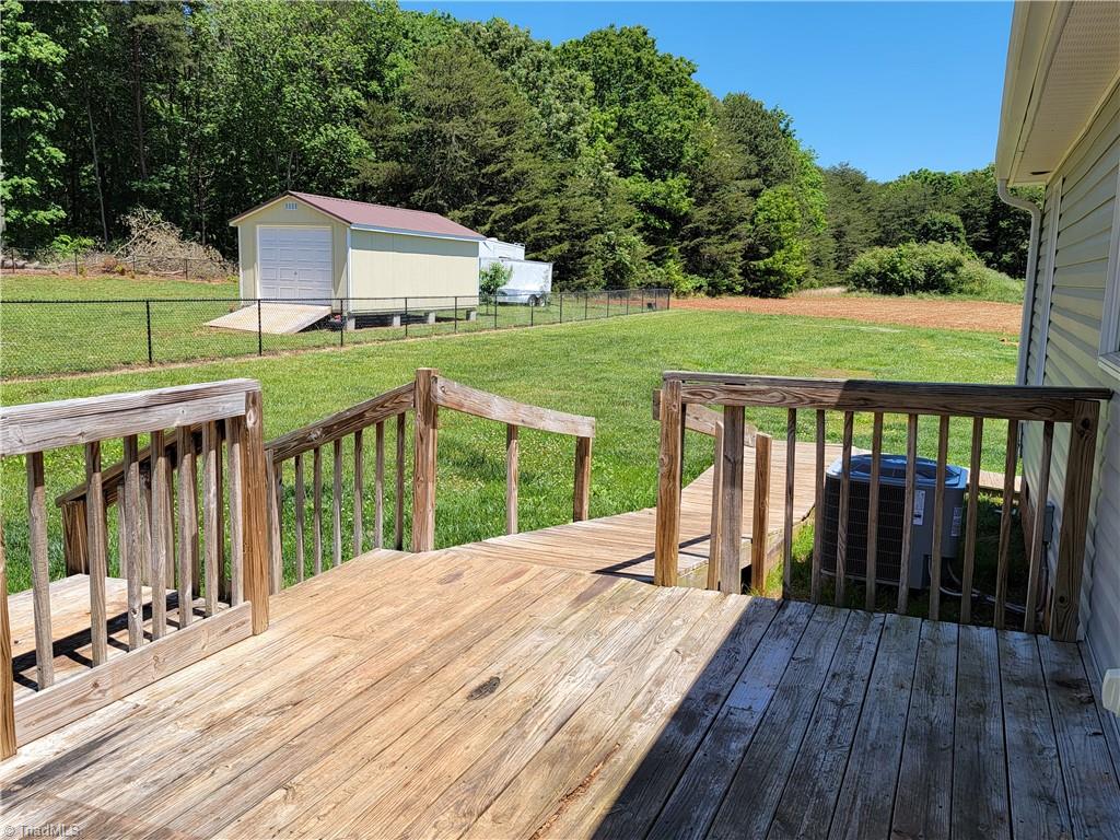 5401 Leighann Road Browns Summit, NC 27214 - Photo 25 of 32 Gallery Image 25