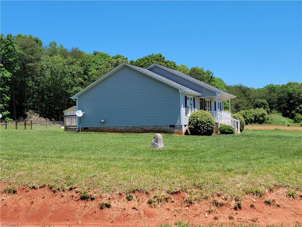 5401 Leighann Road Browns Summit, NC 27214 - Photo 28 of 32 Gallery Image 28