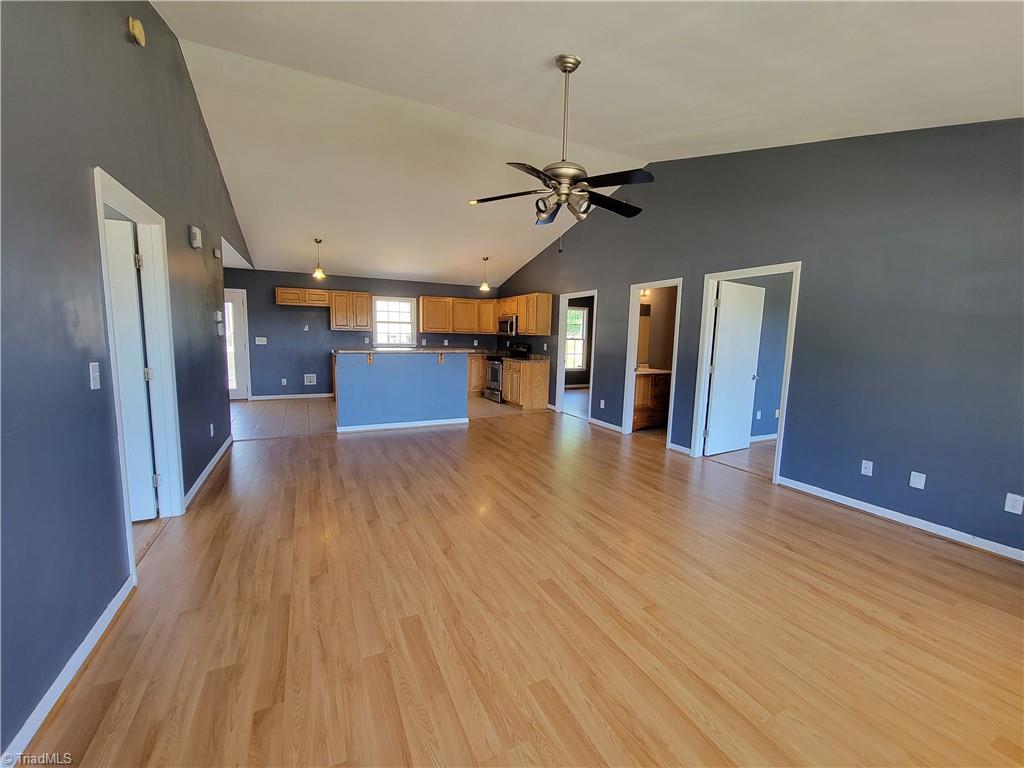 5401 Leighann Road Browns Summit, NC 27214 - Photo 4 of 32 Gallery Image 4