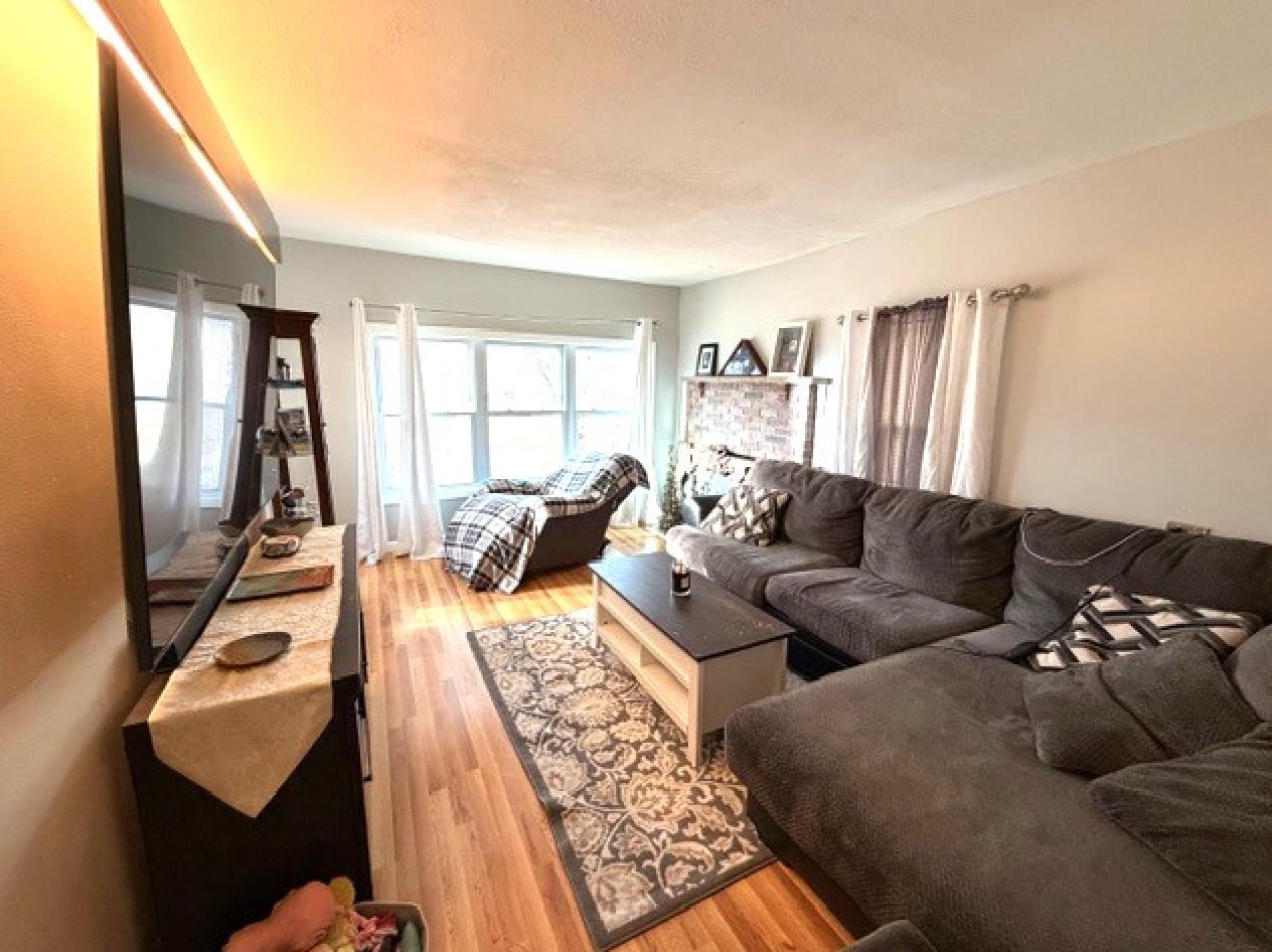 41 North Main Street Plaistow, NH 03865 - Photo 11 of 26