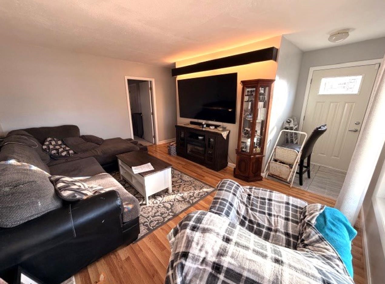 41 North Main Street Plaistow, NH 03865 - Photo 9 of 26