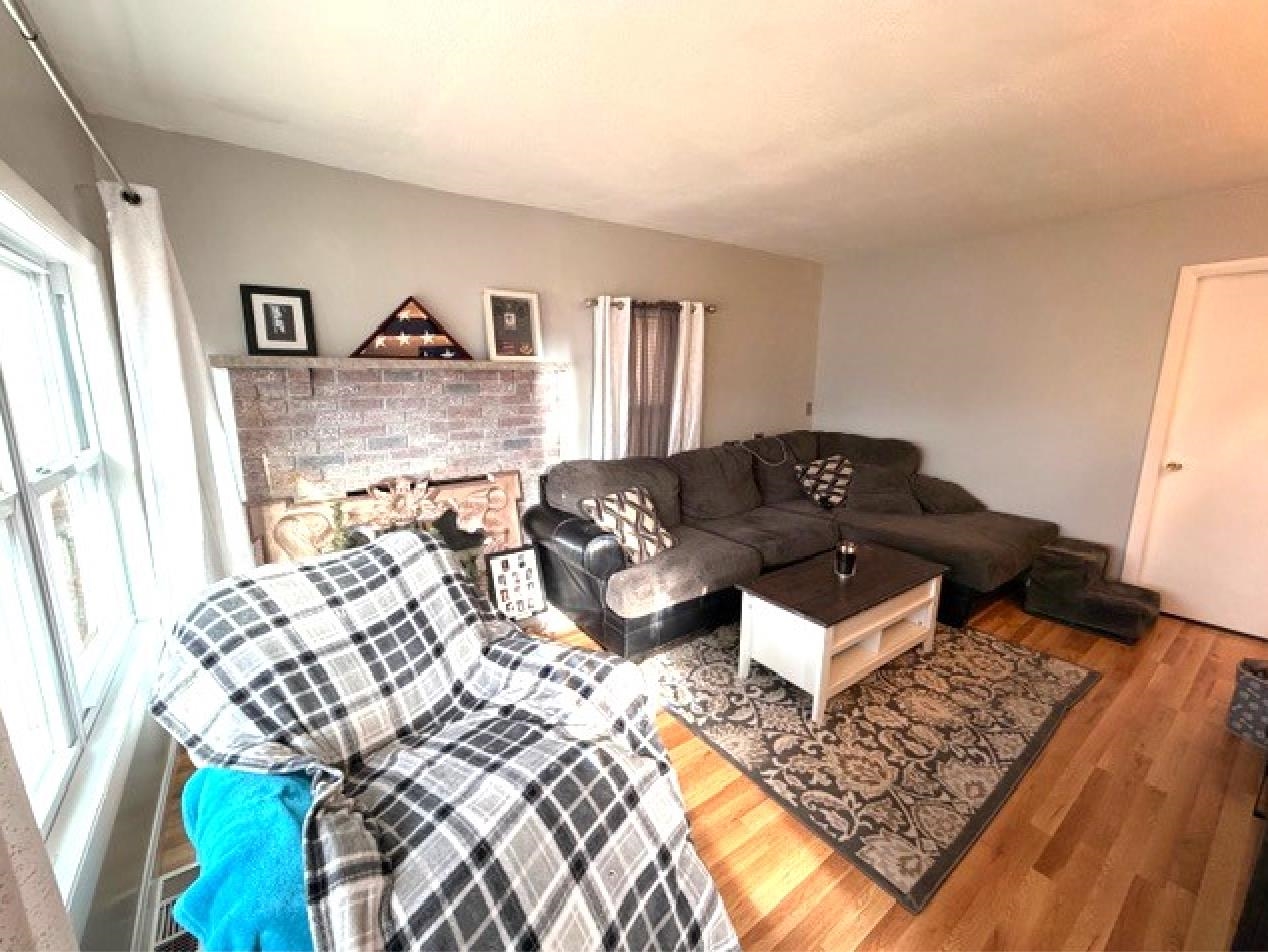 41 North Main Street Plaistow, NH 03865 - Photo 10 of 26