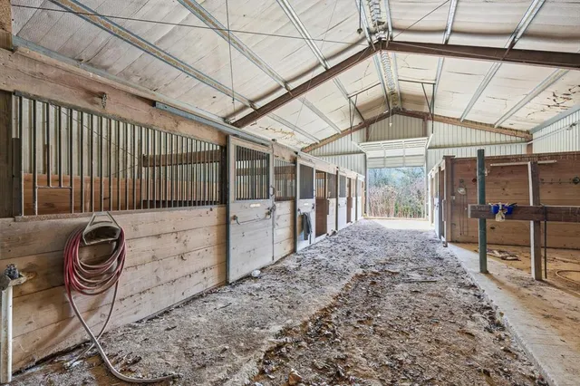 $8,000,000 | 4640 Noell Road, Van Alstyne, TX 75495