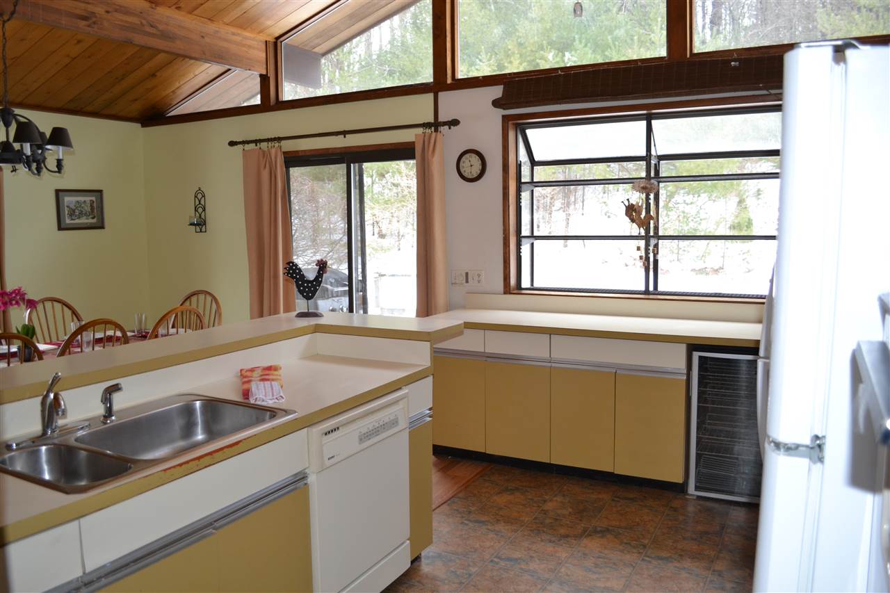 296 Willard Road Quechee, VT 05059 - Photo 9 of 23 Gallery Image 9