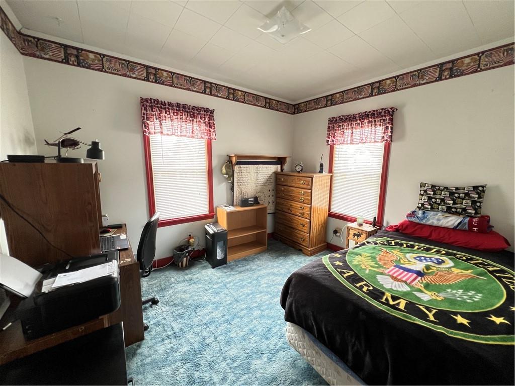 452 Webster Street Rochester, PA 15074 - Photo 19 of 34 2nd Bedroom