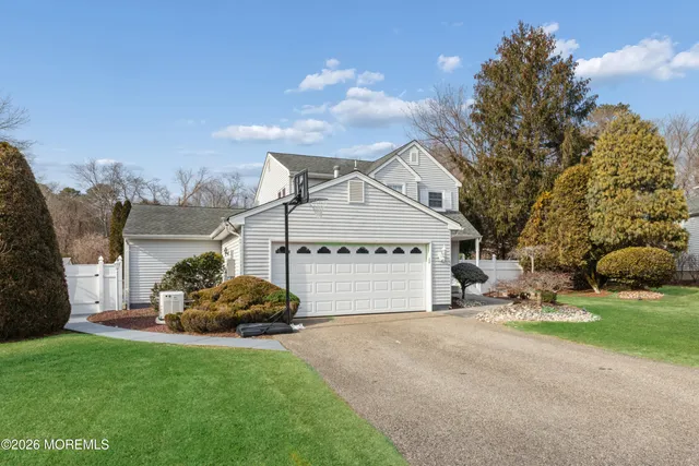 $750,000 | 41 Sweet Gum Road, Howell, NJ 07731